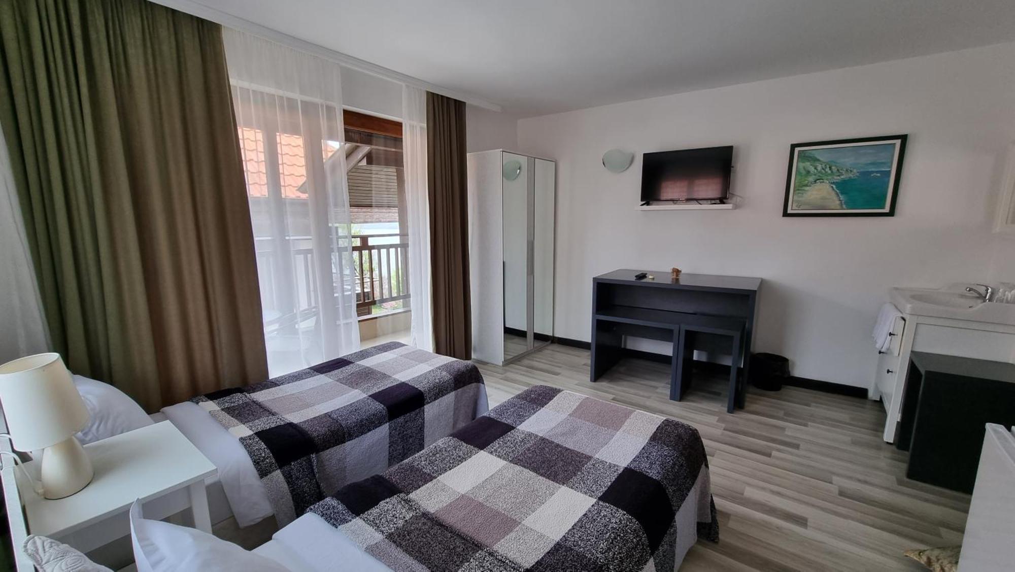 Hotel Diamanti 3*